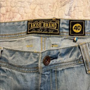 Akoo jeans size 40 lightly worn